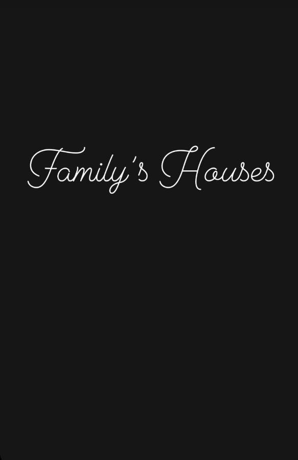 קלבריטה Family'S Houses מראה חיצוני תמונה
