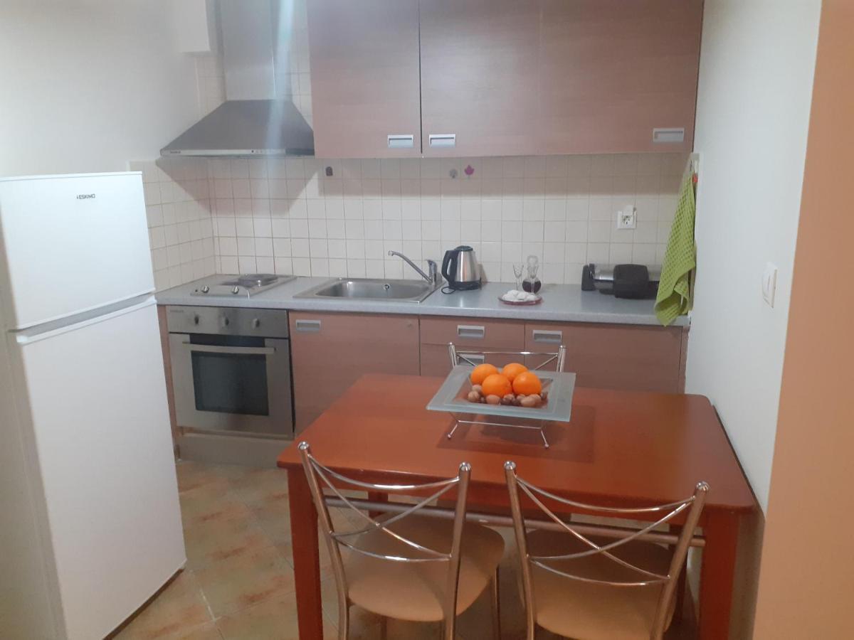 קלבריטה Family'S Houses מראה חיצוני תמונה